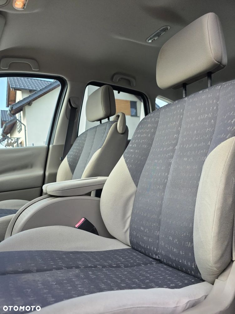 Renault Scenic 1.6 16V Alize - 14