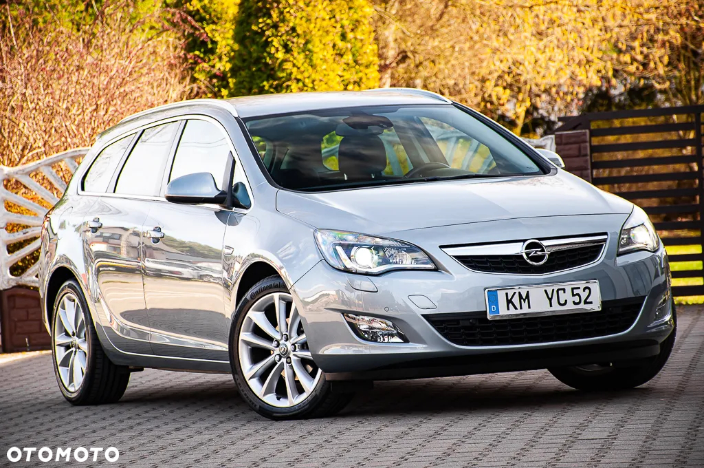 Opel Astra 1.4 Turbo Cosmo - 8