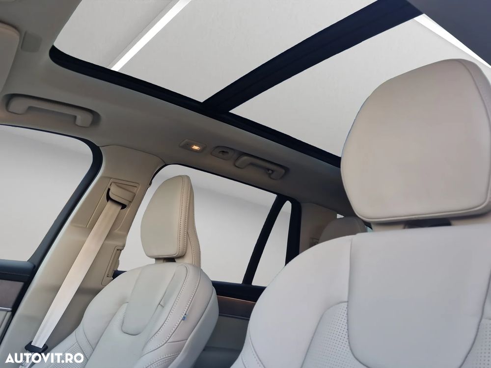 Volvo XC 90 - 21