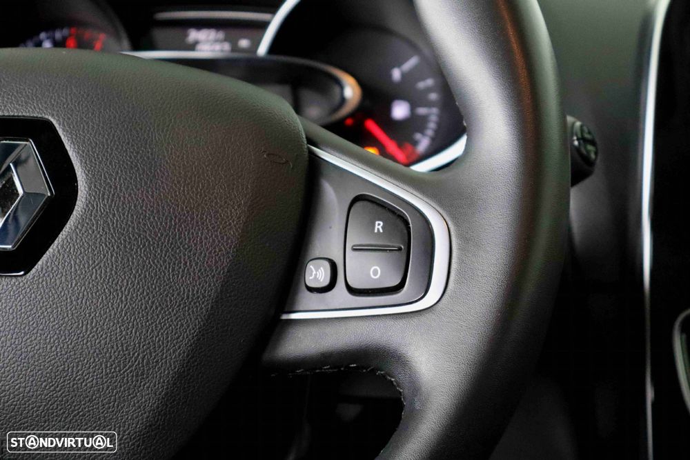 Renault Clio Sport Tourer 0.9 TCe Limited - 16