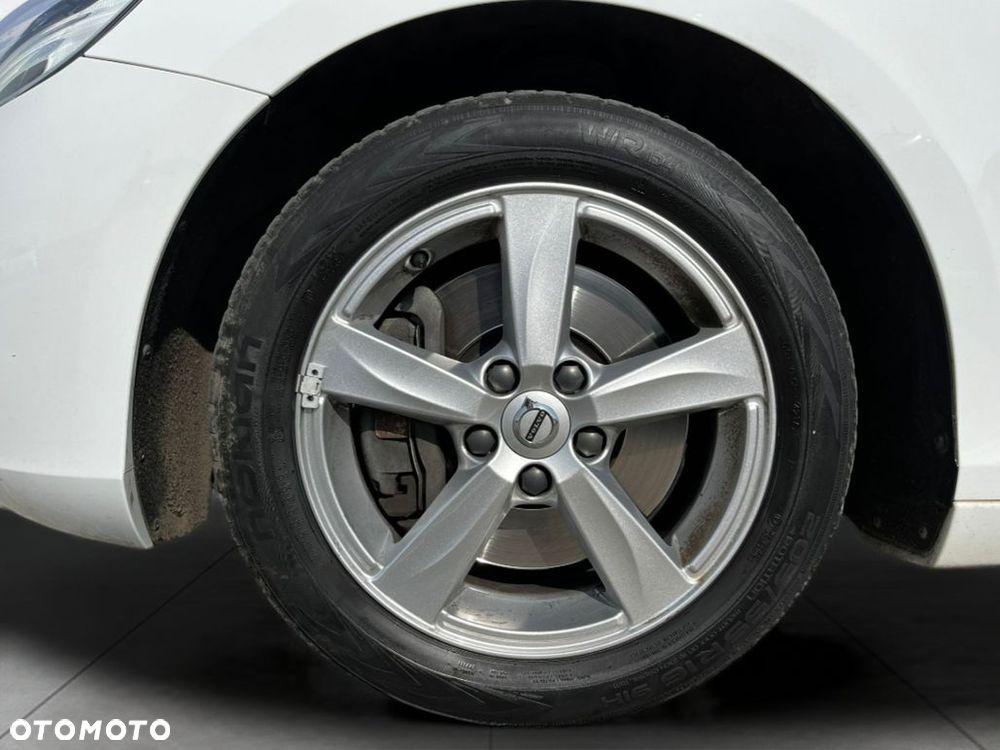 Volvo V40 T4 Drive-E Momentum - 4