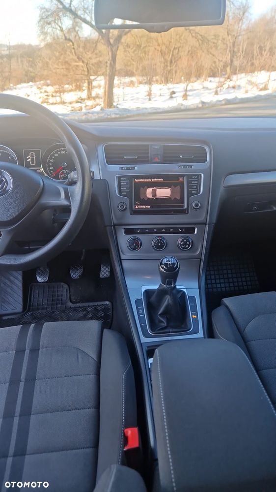 Volkswagen Golf 1.6 TDI BMT Comfortline - 8