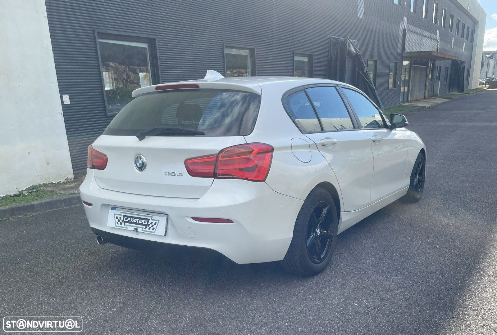 BMW 116 d Line Sport - 7