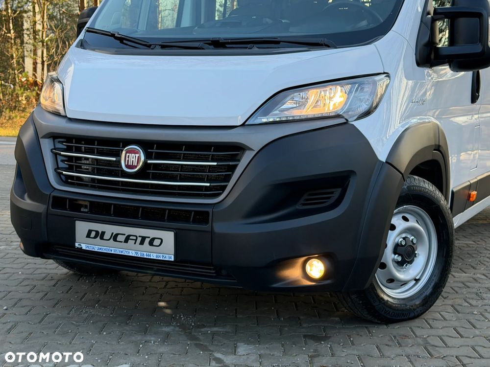Fiat Ducato Maxi Doka 7 osób / Skrzynia 3.3m / Wzmocniony Koła 16'' / Podwójne resory / Ładowność 1285kg / Bogate wyposażenie / Serwisowany / FV23% / Salon PL - 14