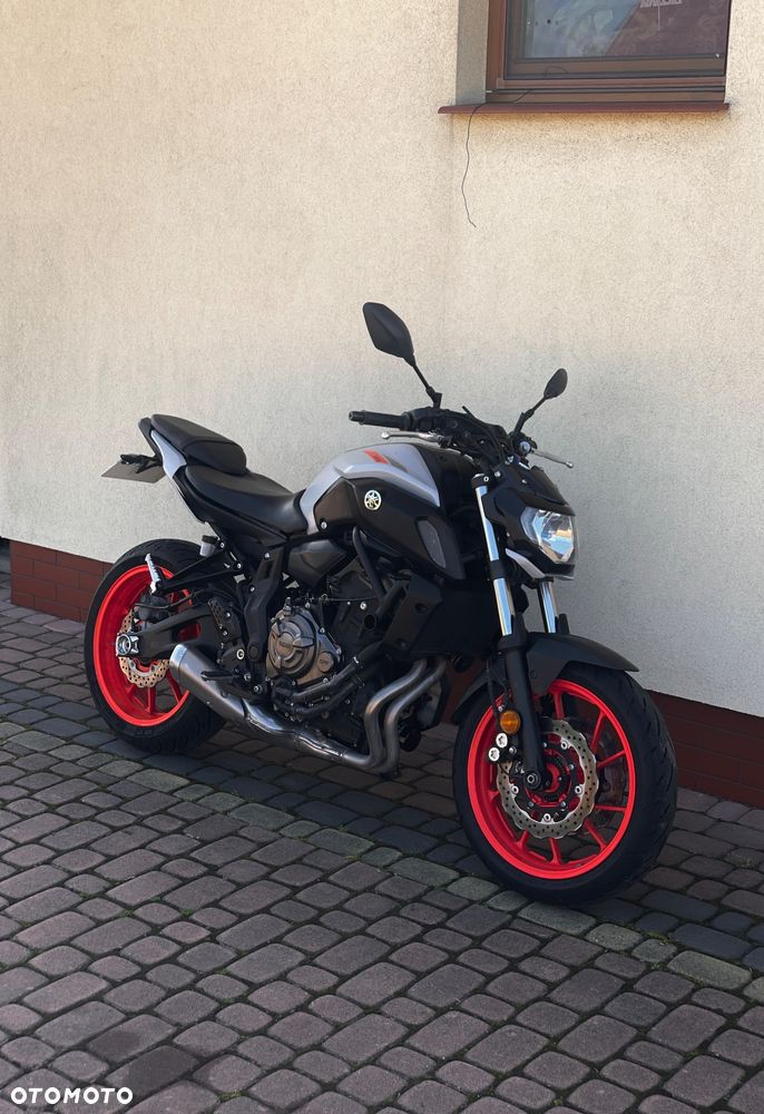 Yamaha MT