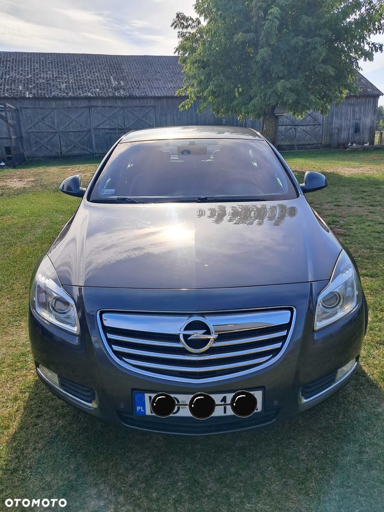 Opel Insignia - 1