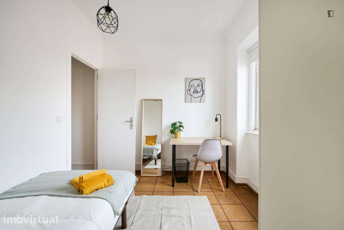 Quarto - localizado em Penha de França Lisbon - Grande imagem: 5/37