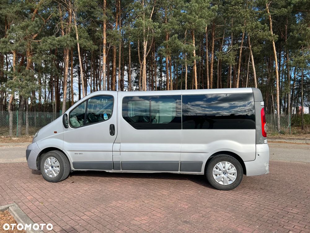 Renault Trafic - 2