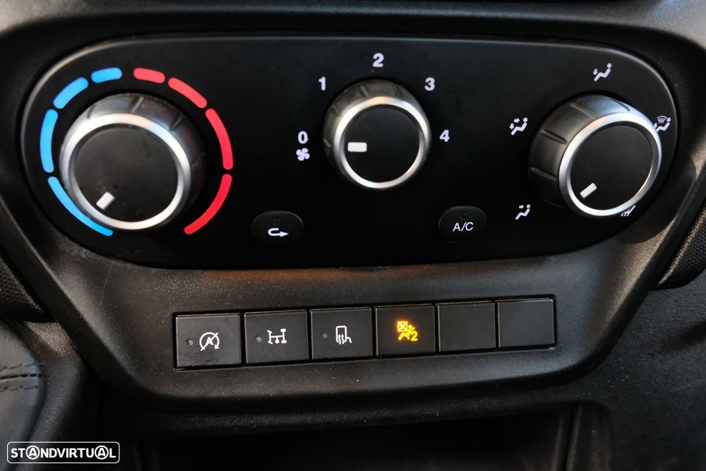 Iveco Daily 2.3 35C16H 3450  c/IVA dedutivel - 11