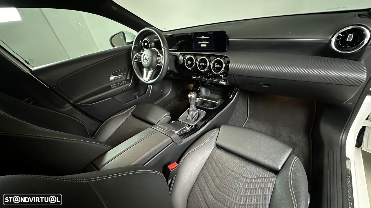 Mercedes-Benz CLA 180 d Progressive - 16