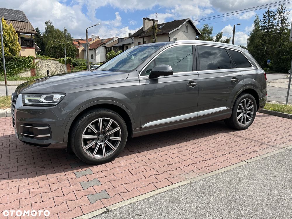 Audi Q7 - 10