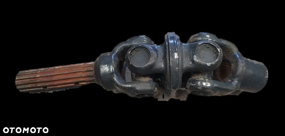 ISEKI SG15 SG 15 Krzyżak Napędu Wentylatora Trawy - 1