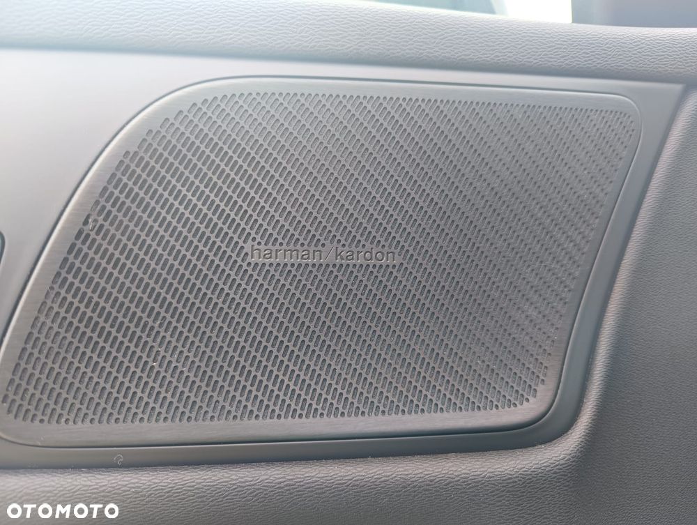 Volvo V60 T5 Geartronic R-Design - 22