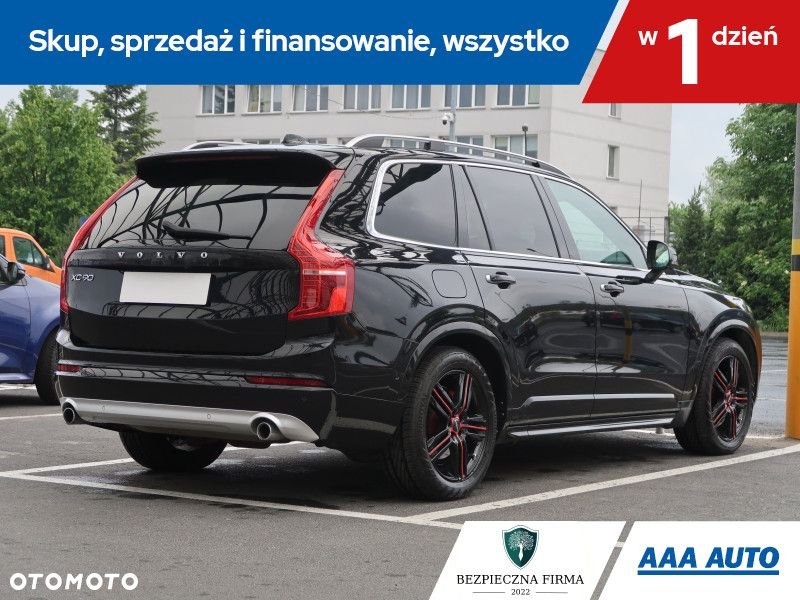 Volvo XC 90 - 6