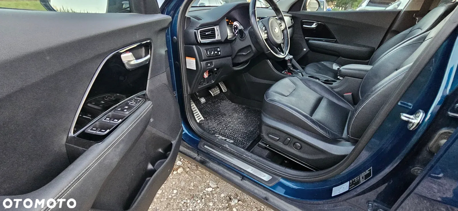 Kia Niro - 11