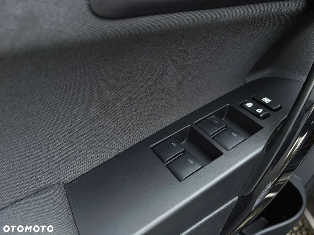 Toyota Auris - 33