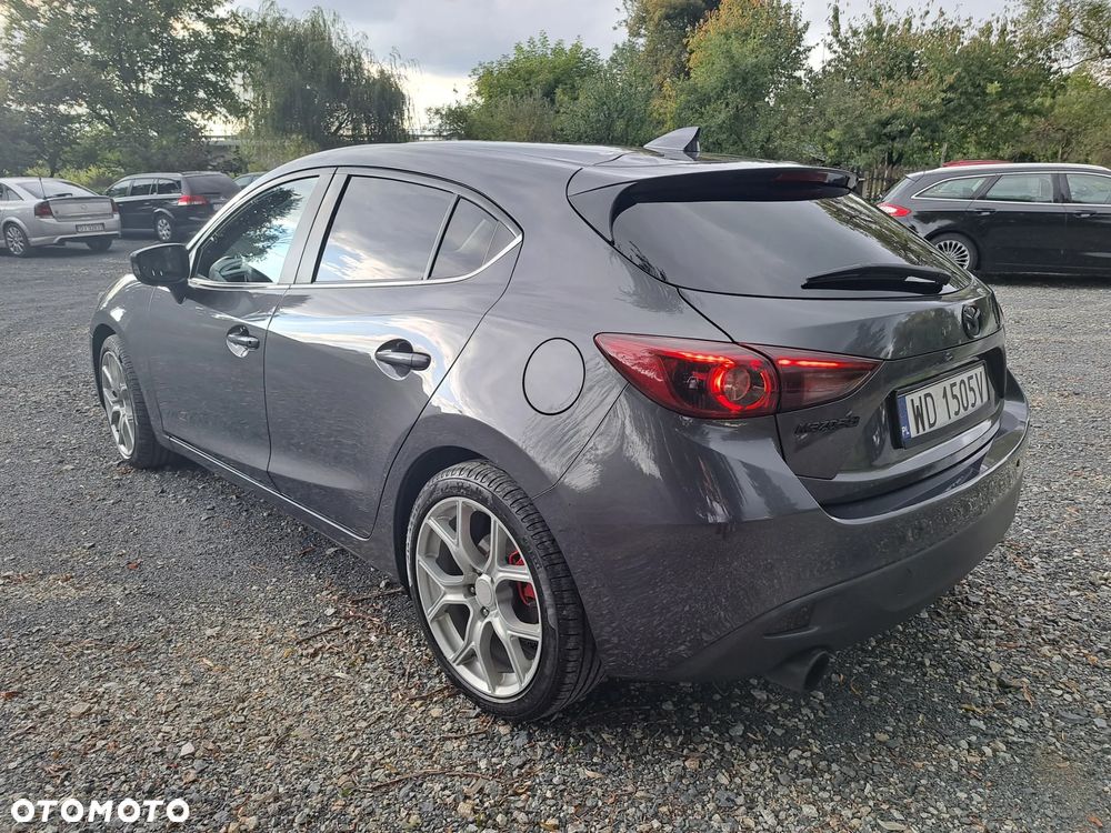 Mazda 3 - 3