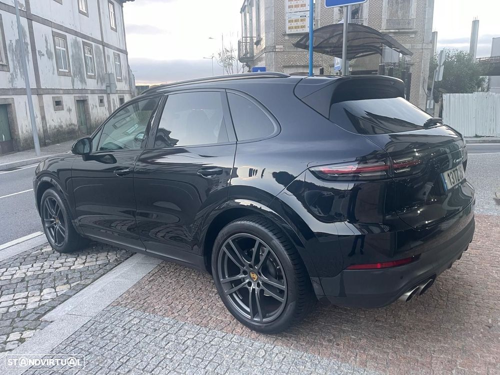 Porsche Cayenne S - 14