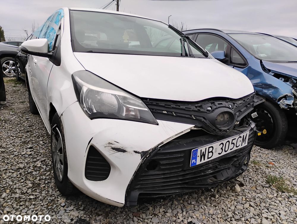 Toyota Yaris - 1