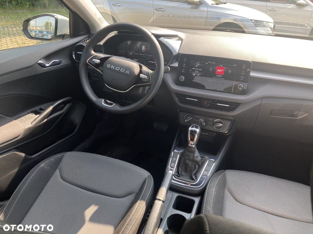 Skoda Fabia 1.0 TSI Selection DSG - 10