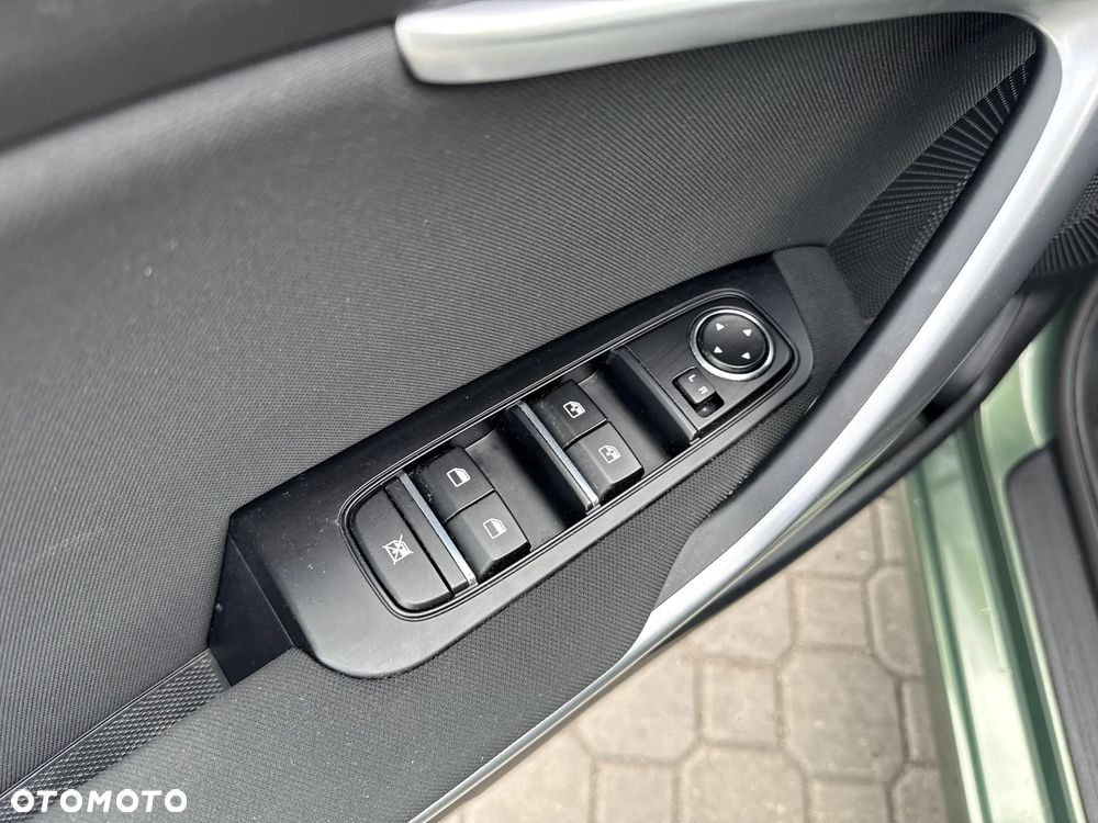 Kia Ceed 1.5 T-GDI M DCT - 19