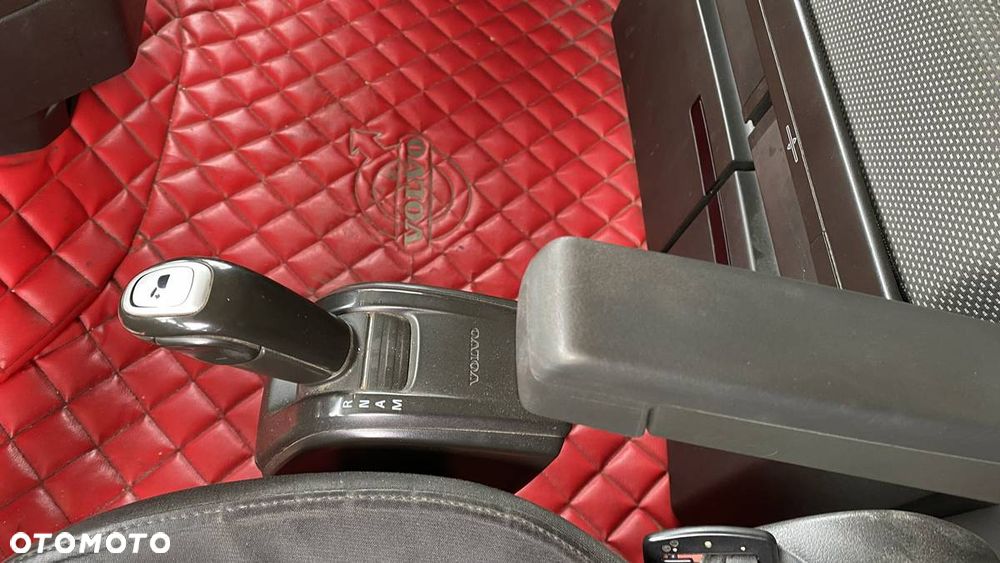 Volvo Bezwypadkowy_Serwisowany_TOP-STAN - 21