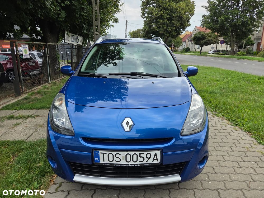 Renault Clio - 23