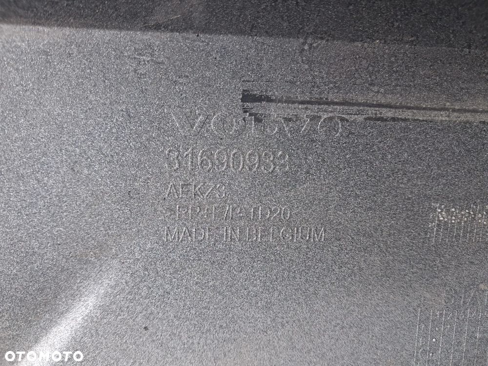 Zderzak skorupa zderzaka Volvo EC40 XC40 31690933 ze spoilerem - 4