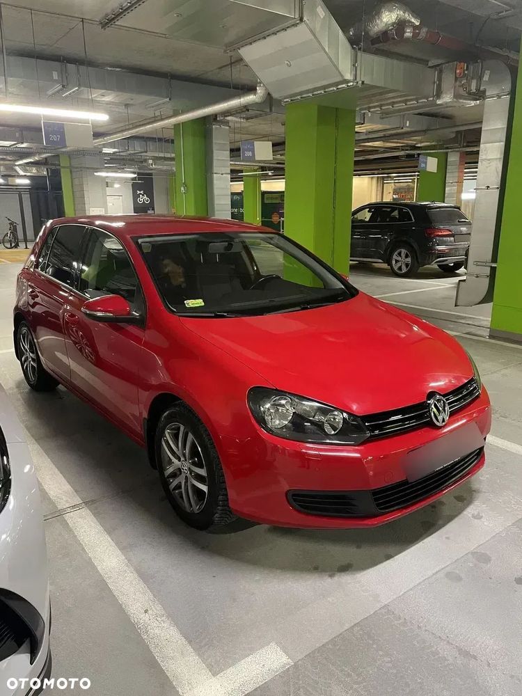 Volkswagen Golf - 2