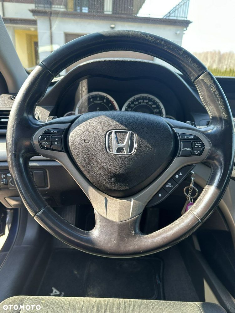 Honda Accord - 15