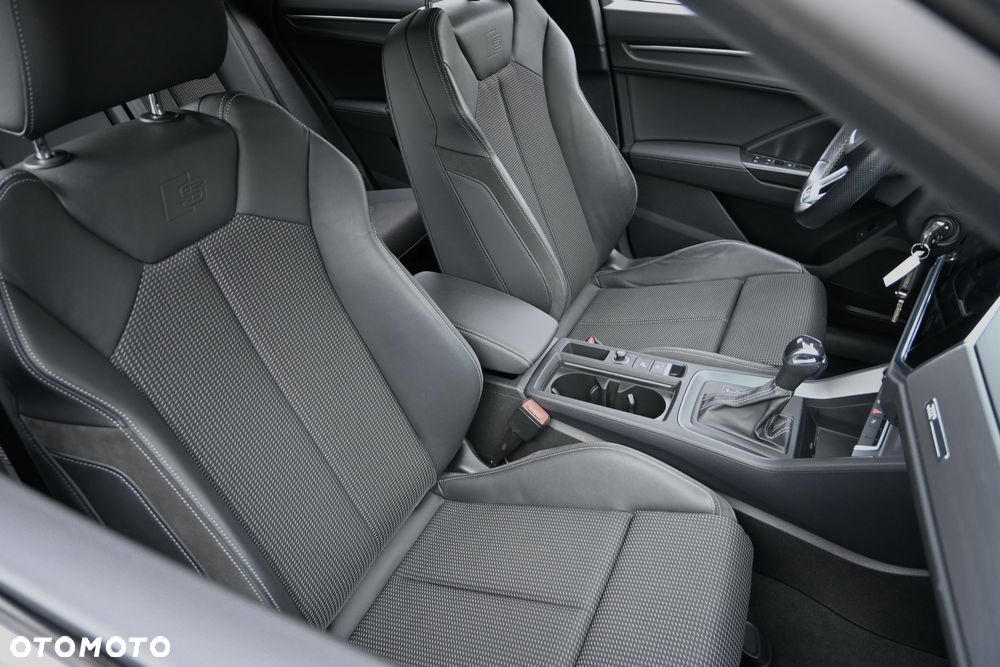 Audi Q3 35 TFSI S tronic S line - 30