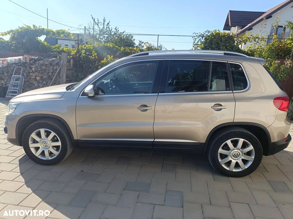 Volkswagen Tiguan - 4