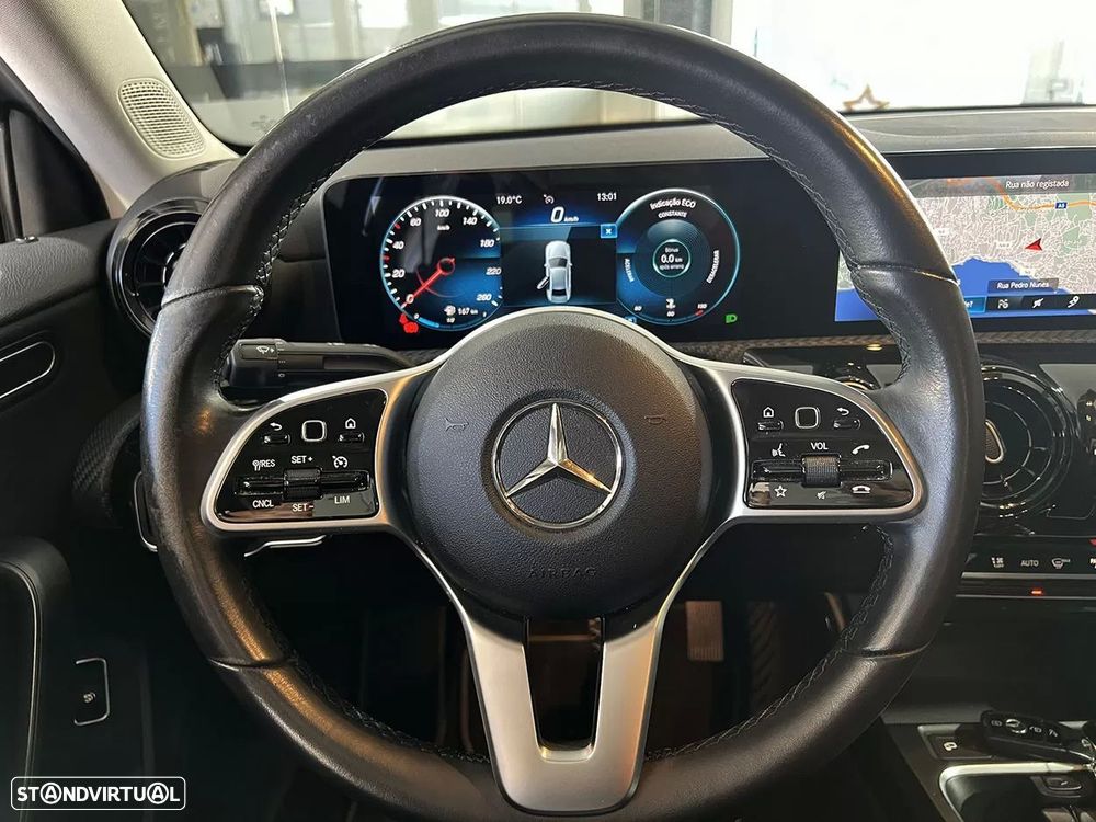 Mercedes-Benz A 180 Limousine d Business Solutions - 9