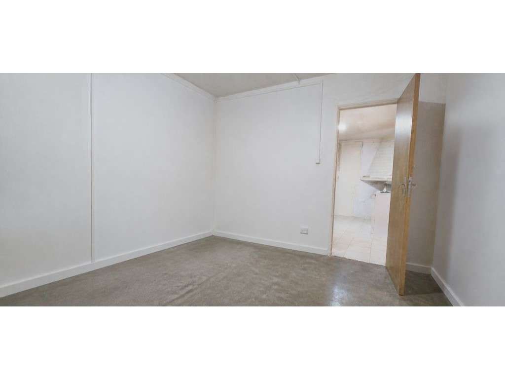 QUINTA (4.500 m2) ABC= 99 m2 - Grande imagem: 5/23