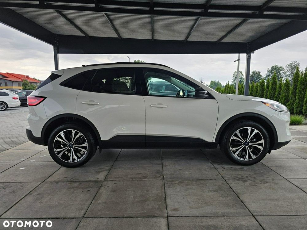 Ford Escape - 11