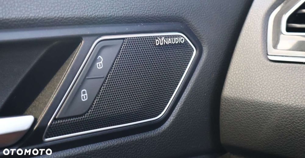 Volkswagen Tiguan - 35