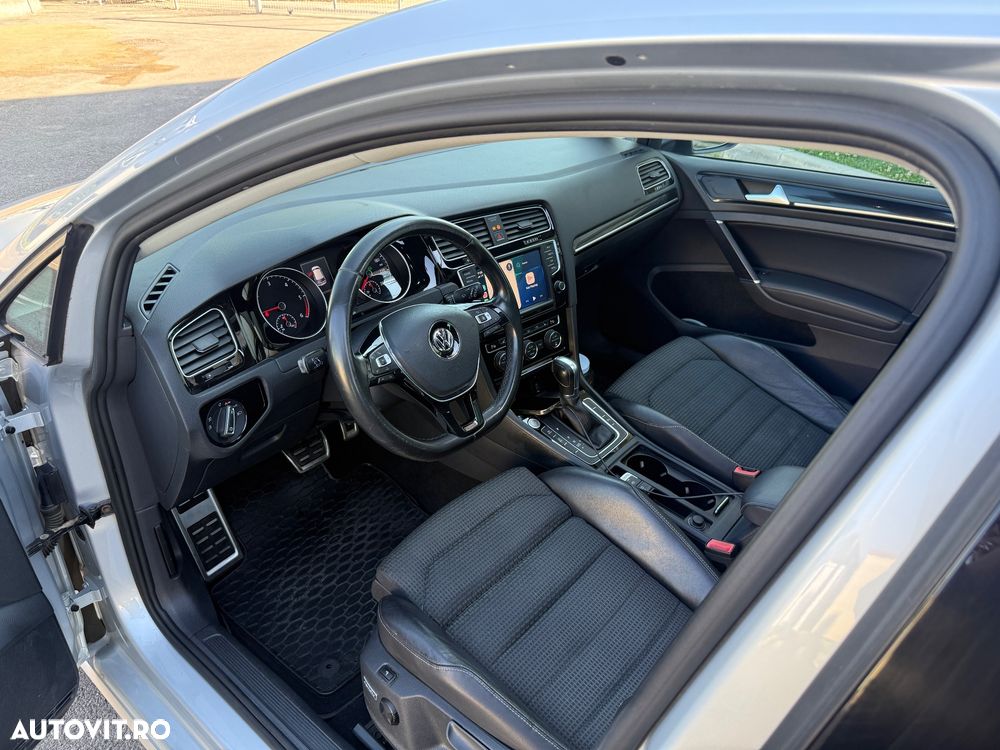Volkswagen Golf 1.6 TDI DPF BMT DSG Comfortline - 9