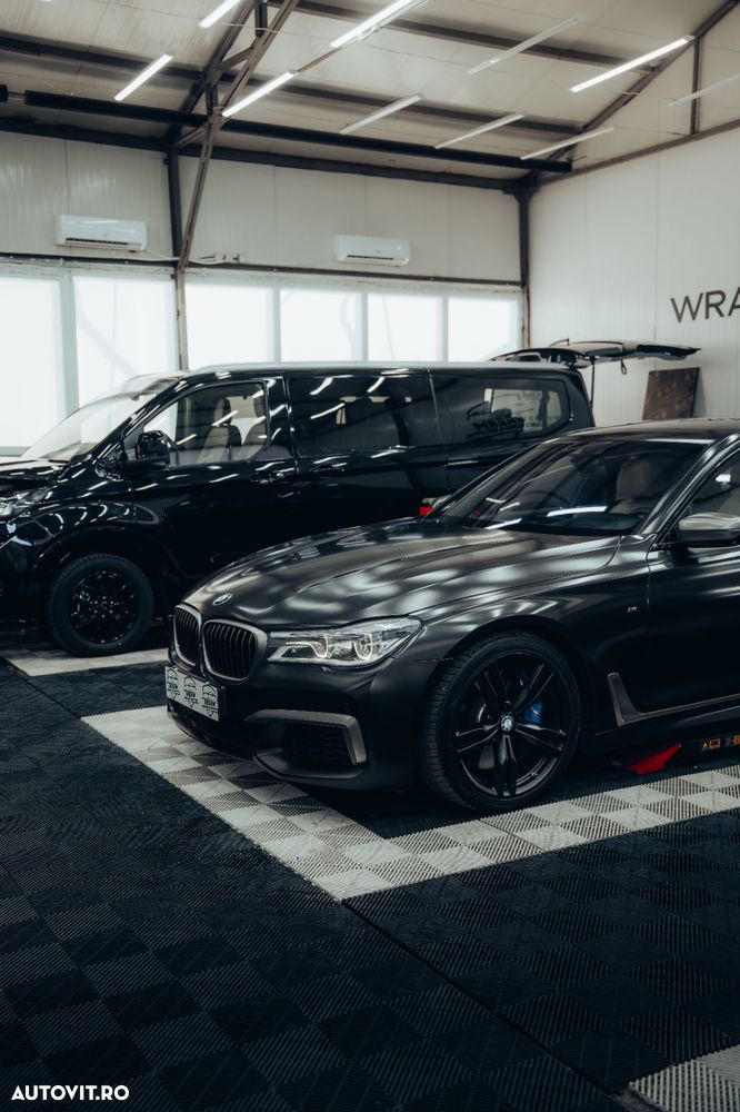BMW M7 M760Li xDrive - 4