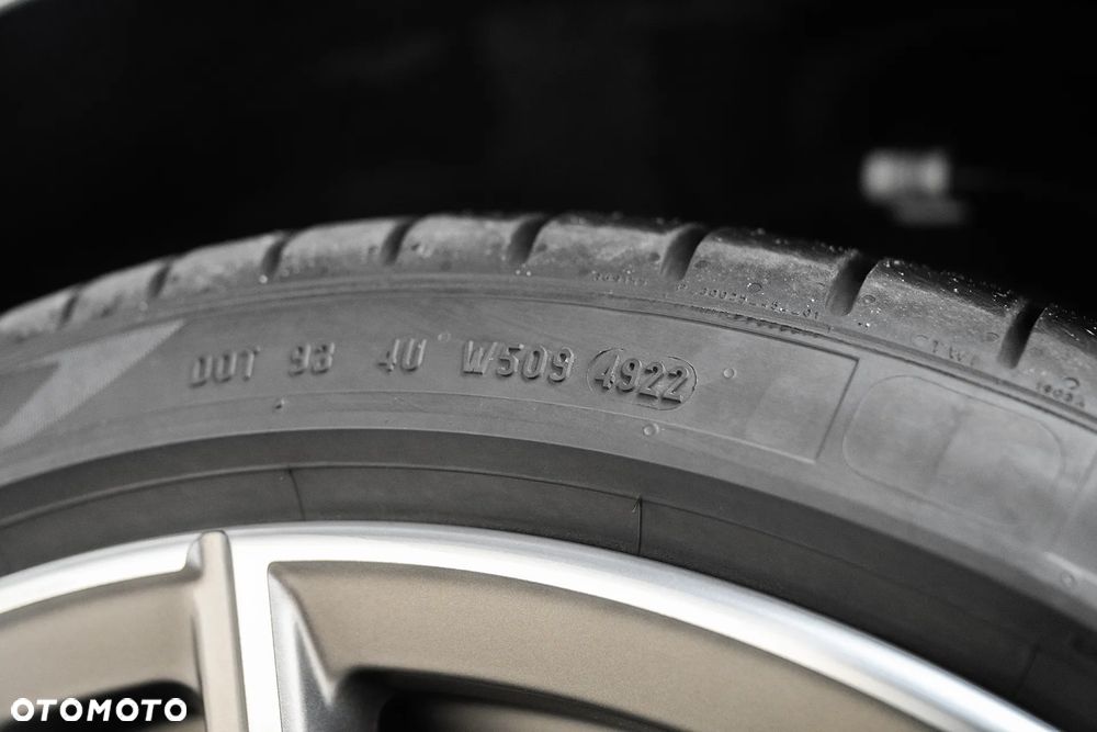 BMW Seria 4 M440i xDrive mHEV - 35