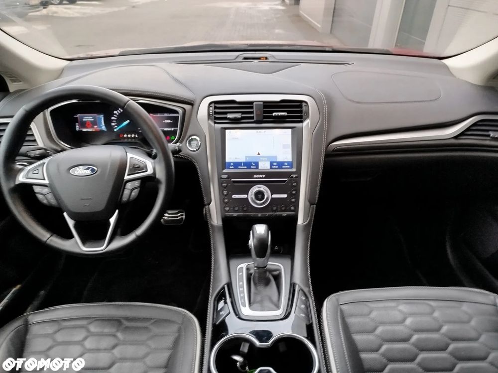 Ford Mondeo - 16