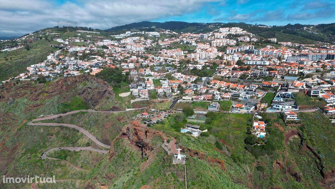Terreno situado no Cristo Rei, Garajau | Oportunidade de negócio - Grande imagem: 5/9