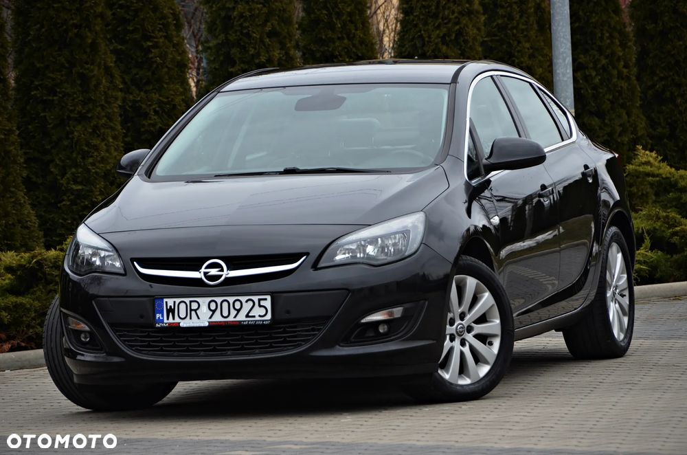 Opel Astra 1.6 CDTI Active - 1