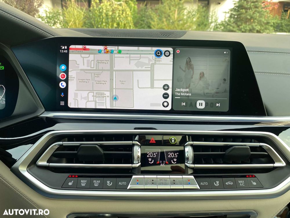 BMW X5 xDrive45e - 11