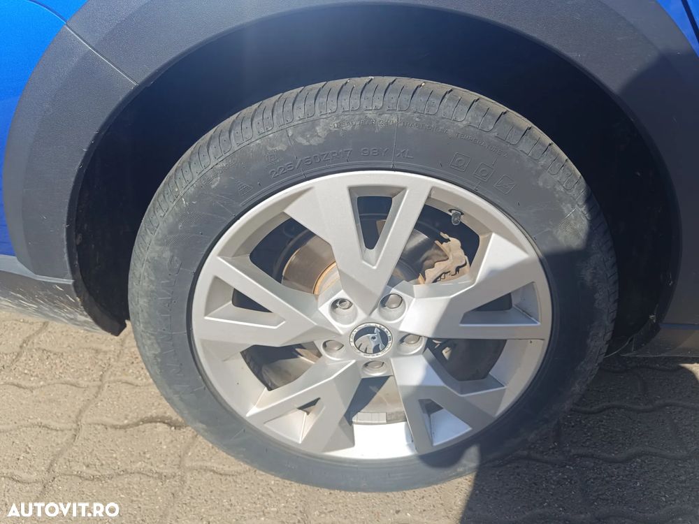 Skoda Octavia 2.0 TDI 4x4 DSG Scout - 5