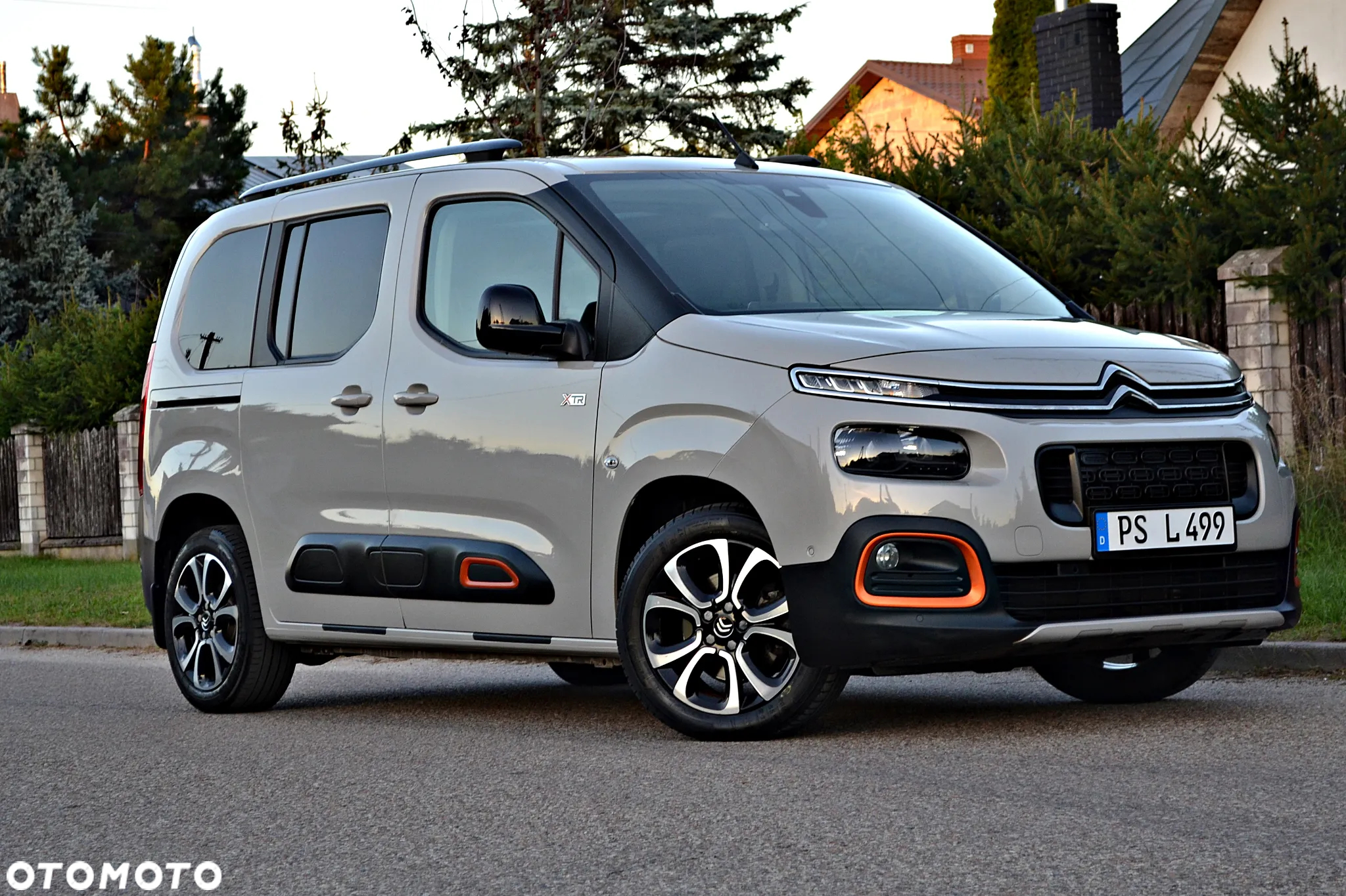 Citroën Berlingo M BlueHDi 130 SHINE - 20