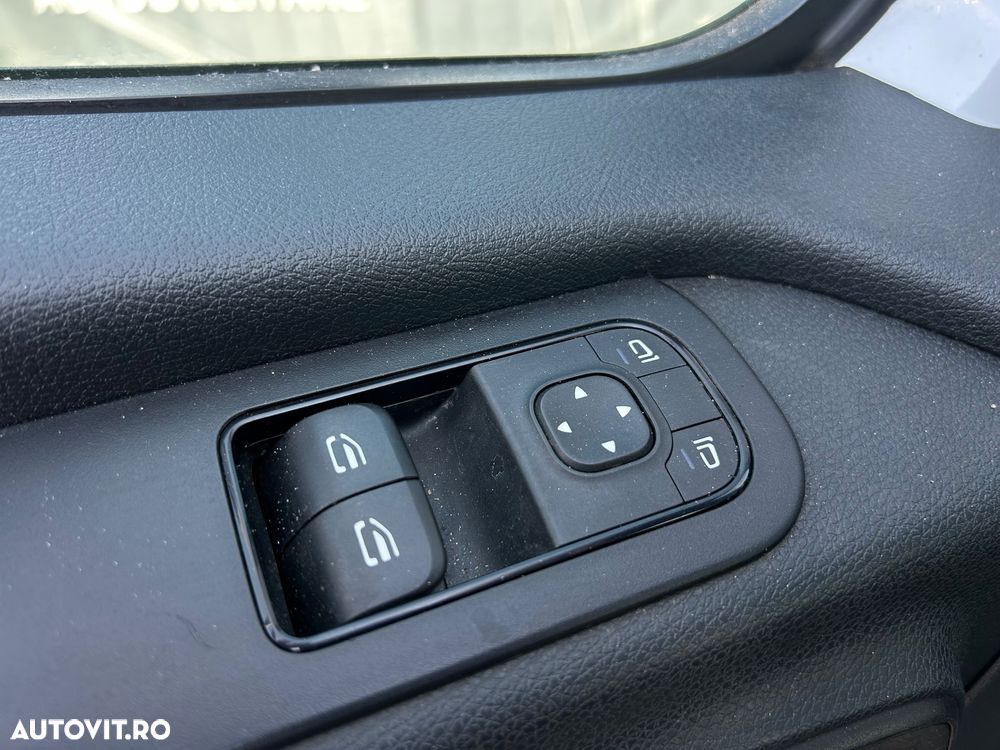 Mercedes-Benz Sprinter DOKA 6 LOCURI AXA DUBLA SPATE - 32