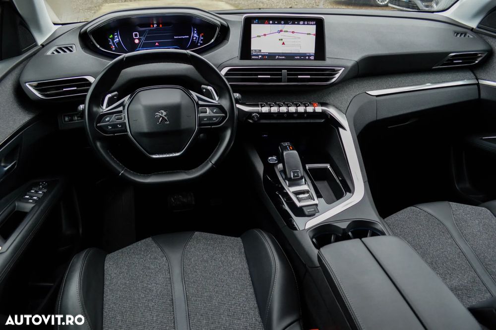 Peugeot 3008 BlueHDi 130 Stop & Start EAT8 Allure - 24