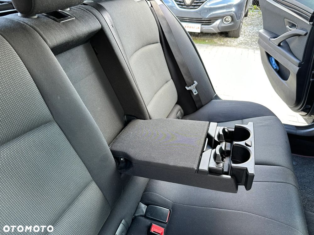 BMW Seria 5 - 25
