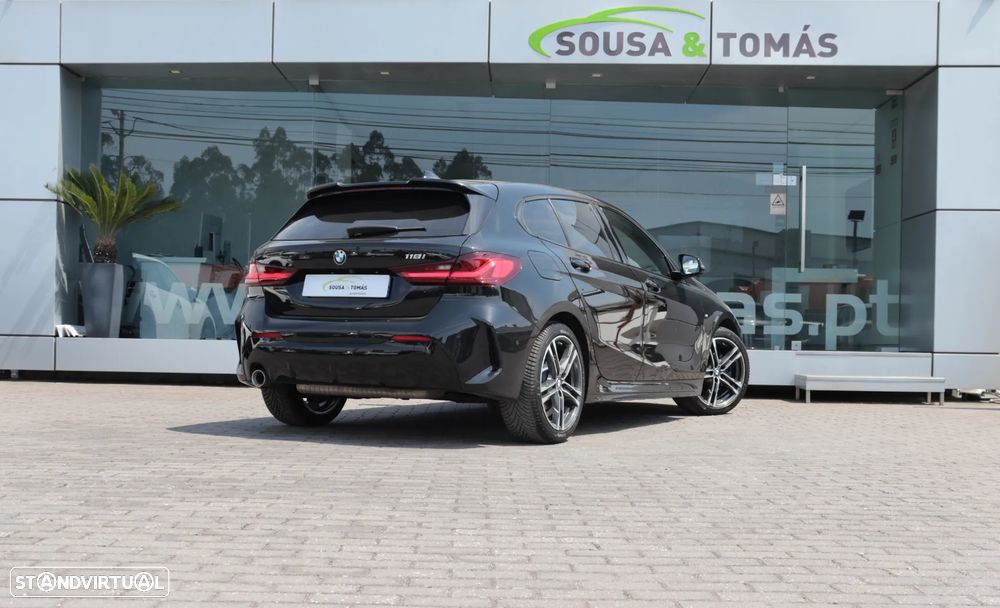 BMW 118 i Aut. M Sport - 4
