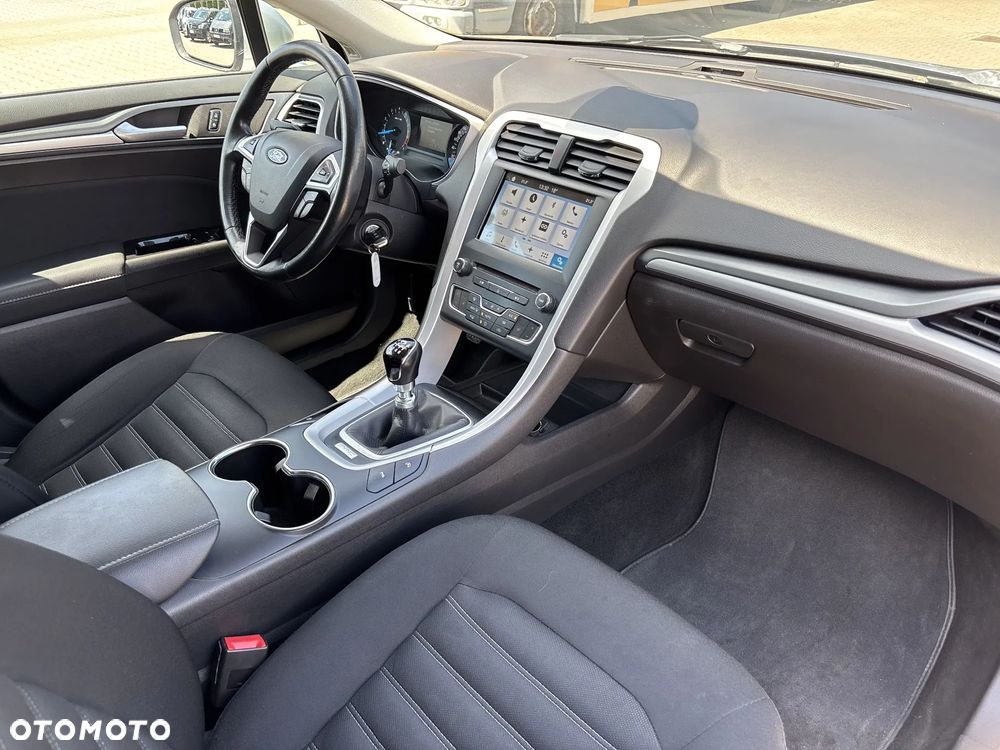 Ford Mondeo 1.5 EcoBoost Titanium - 10